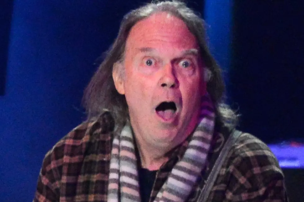 Neil Young’s Model Trains Bring in Nearly $300,000 at Auction