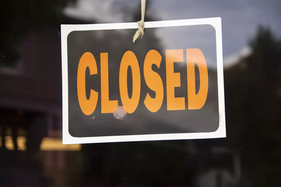 What’s Open & Closed On X-Mas Day In MA