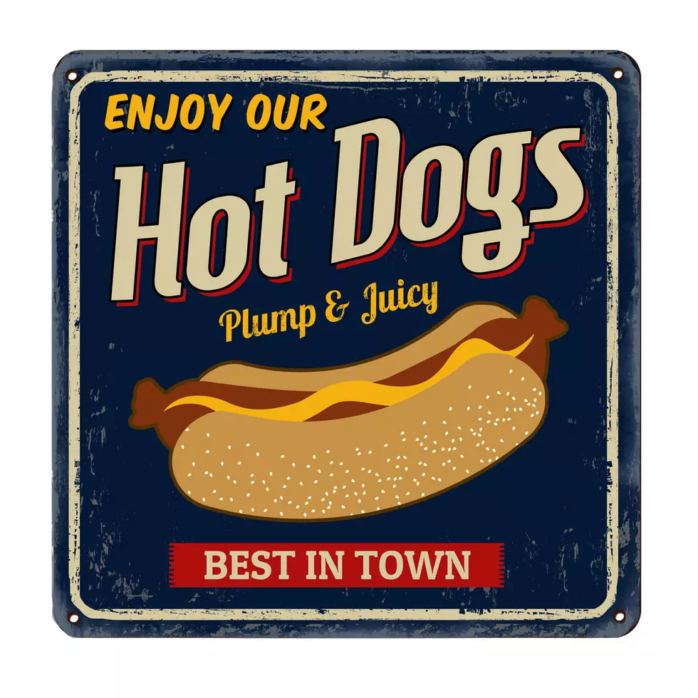 These Are The 3 Best Spots In Massachusetts For Hot Dog Lovers
