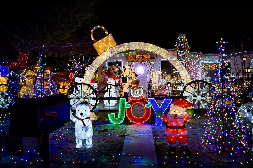 Did You Submit Your ‘Light Up the Berkshires’ Photo?